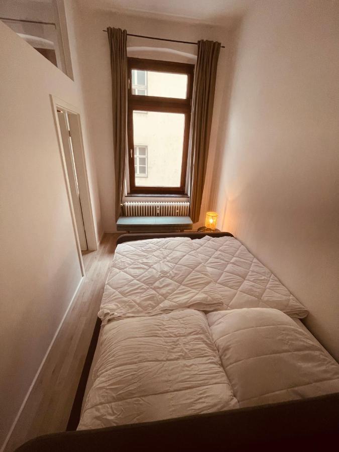 Retro Appartement Im Herzen Von Koeln Deutz Exteriér fotografie