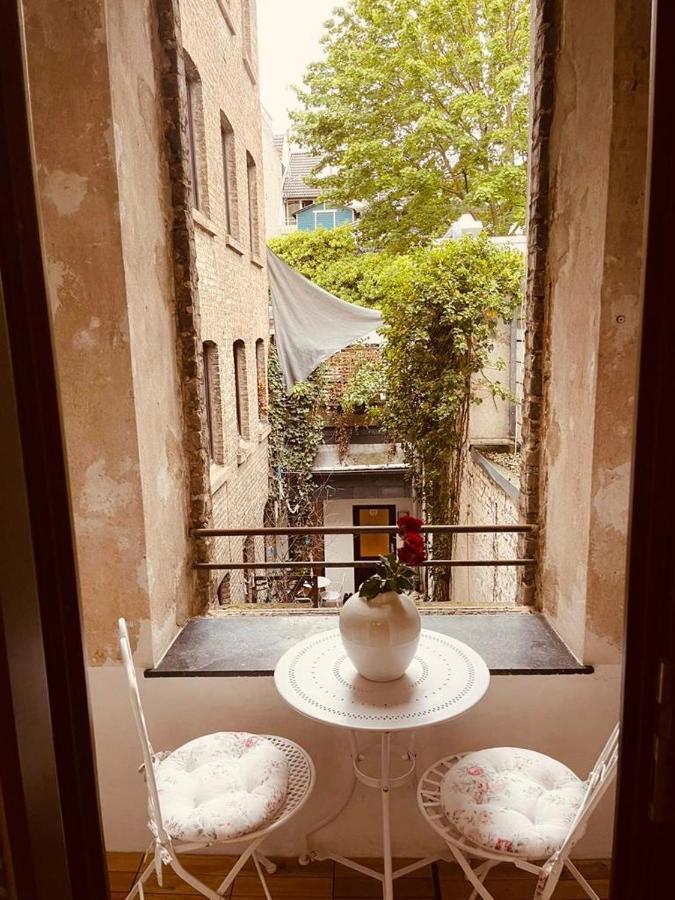 Retro Appartement Im Herzen Von Koeln Deutz Exteriér fotografie